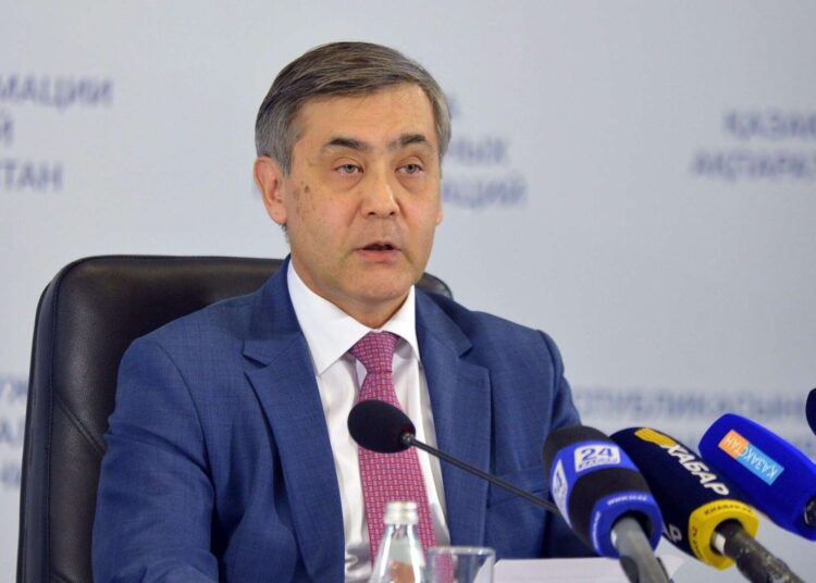 Его оборона. Бывший министр обороны Казахстана назначен генсеком ШОС