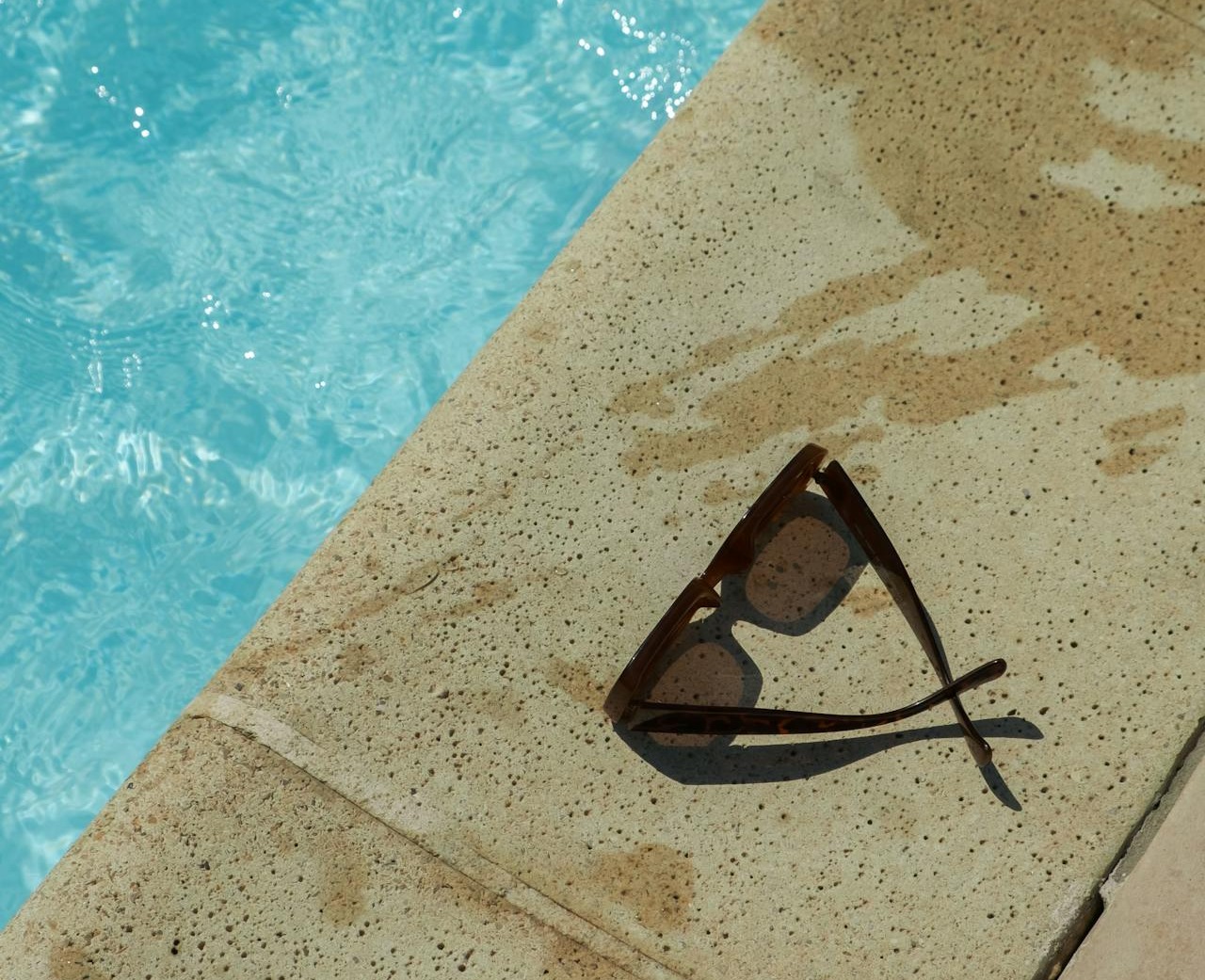 Перелом шейки бедра обошелся астанинскому отелю более чем в миллион тенге