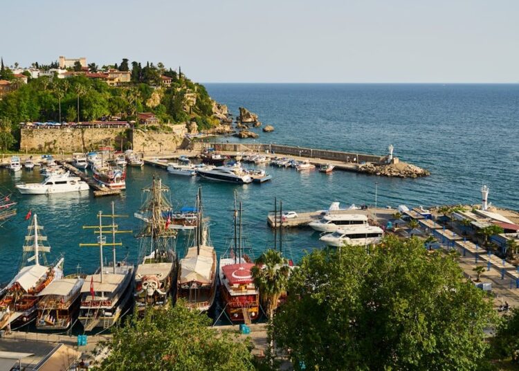 Путевки в Турцию подорожали рекордными темпами. Цены выросли для всех, кроме жителей одного города