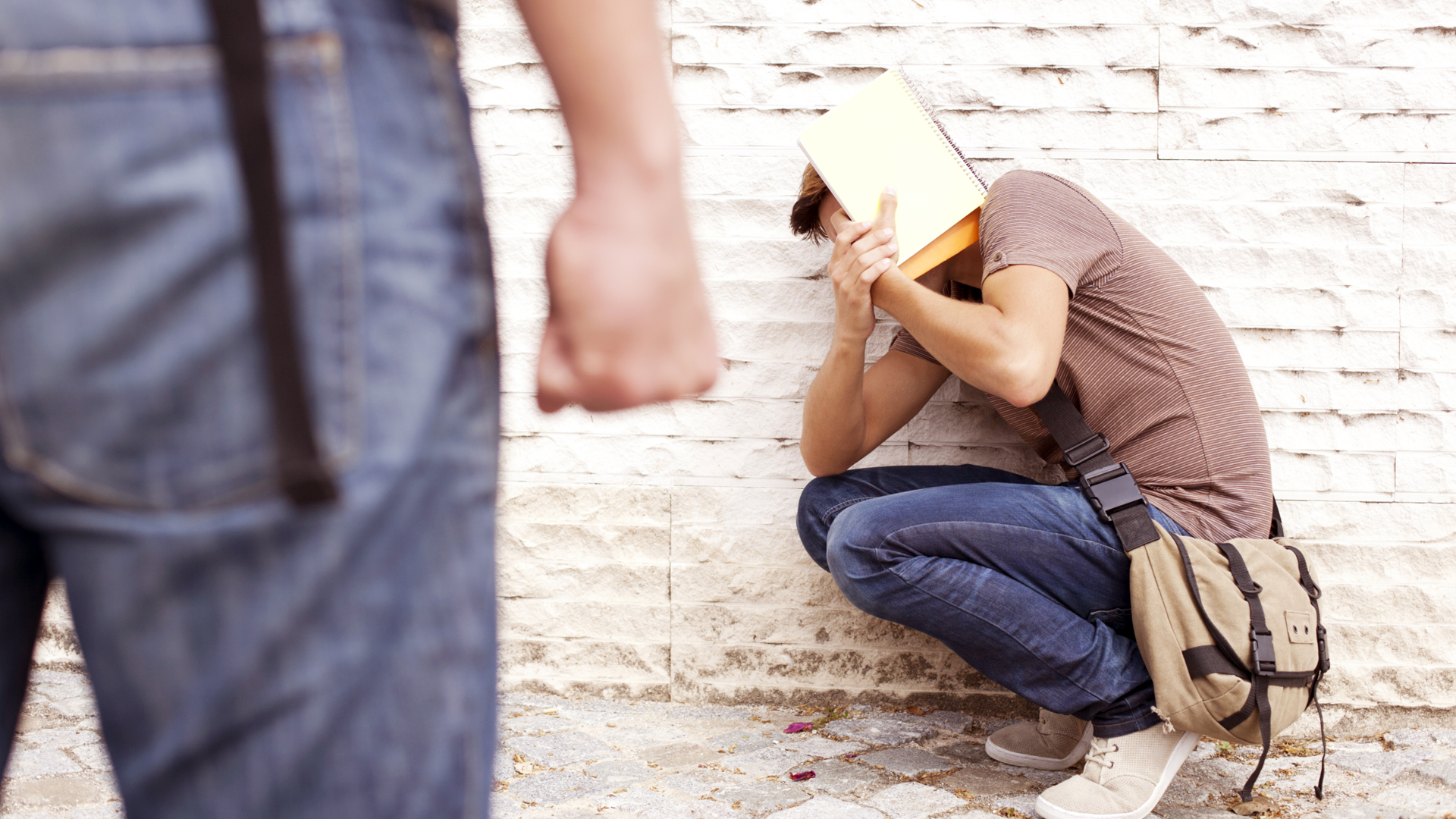 Наглые и дерзкие: в МВД рассказали, как у казахстанской молодежи вымогают деньги