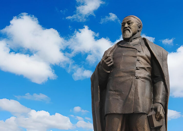 В День рождения Абая Кунанбаева. Сколько казахстанцев названо в честь великого мыслителя