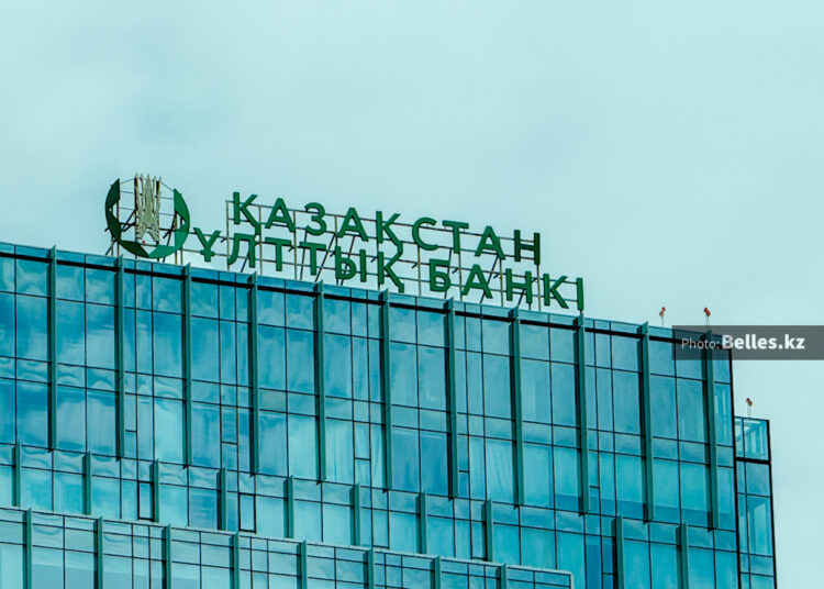 Банкам Аргентины некуда складывать деньги. Как обстоит дело с наличкой в Казахстане