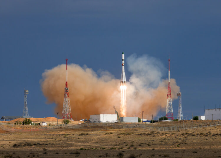 С Байконура стартовала ракета-носитель с грузовым кораблём