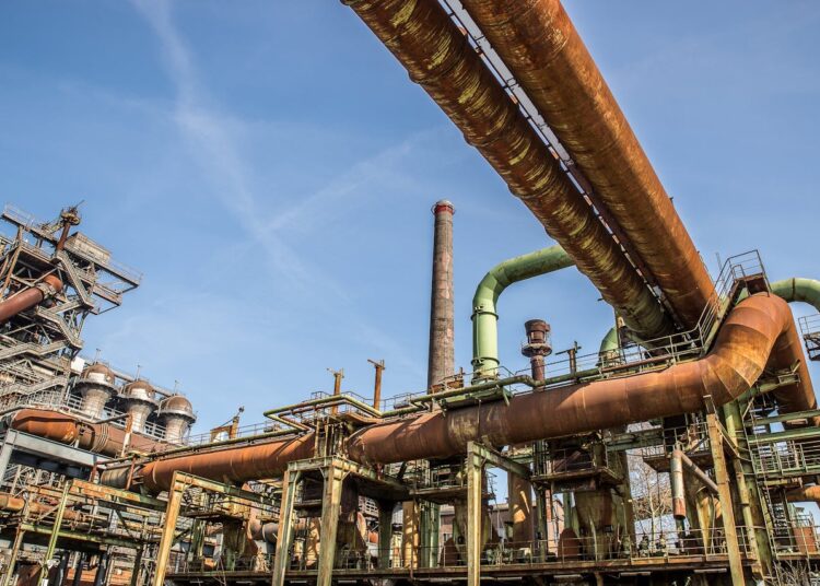 Минэнерго: итальянский инвестор начал поставки казахстанской нефти в Европу по системе «Дружба»