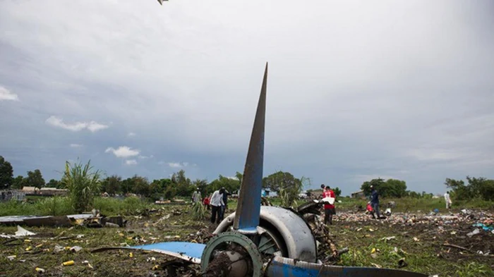 Не менее 46 человек погибли при крушении военного самолета в Судане