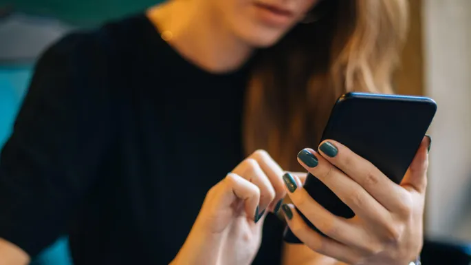 В Казахстане заблокируют тысячи смартфонов