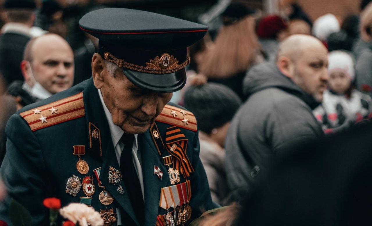 Шесть ветеранов ВОВ получат по 5 млн тенге в Астане