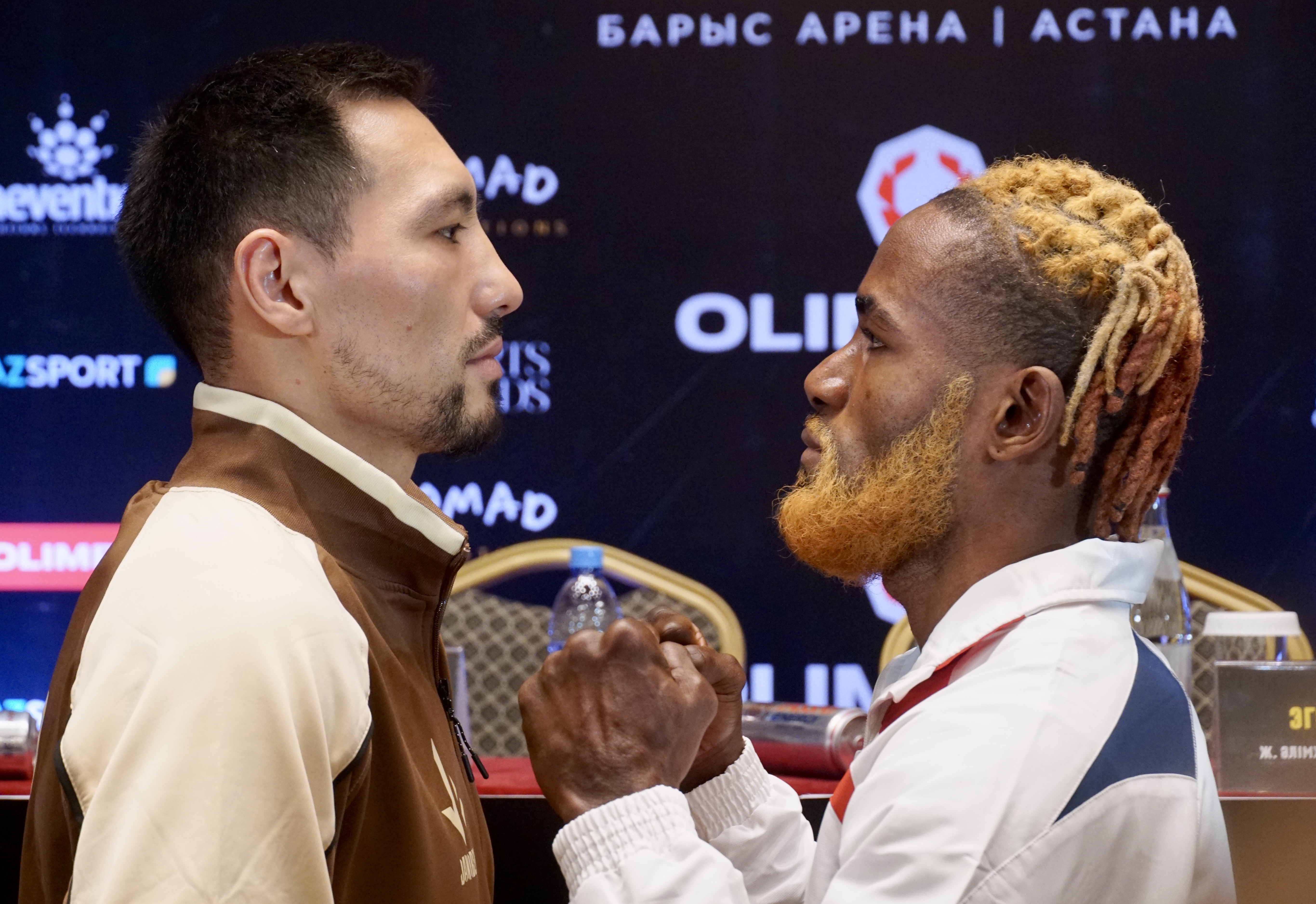 Где смотреть бой Жанибека Алимханулы за два чемпионских титула