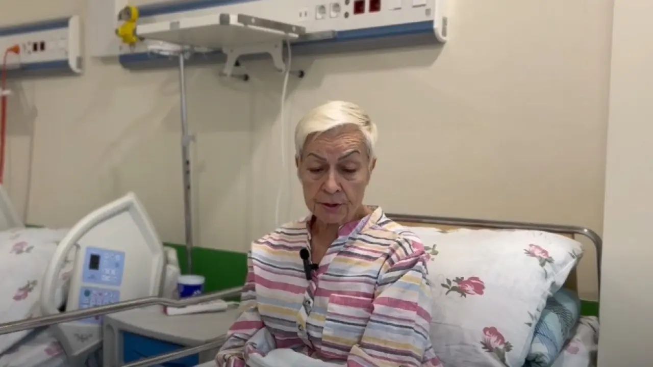 77-летнюю жительницу Павлодара, трижды победившую рак, выписали из онкоцентра в Астане
