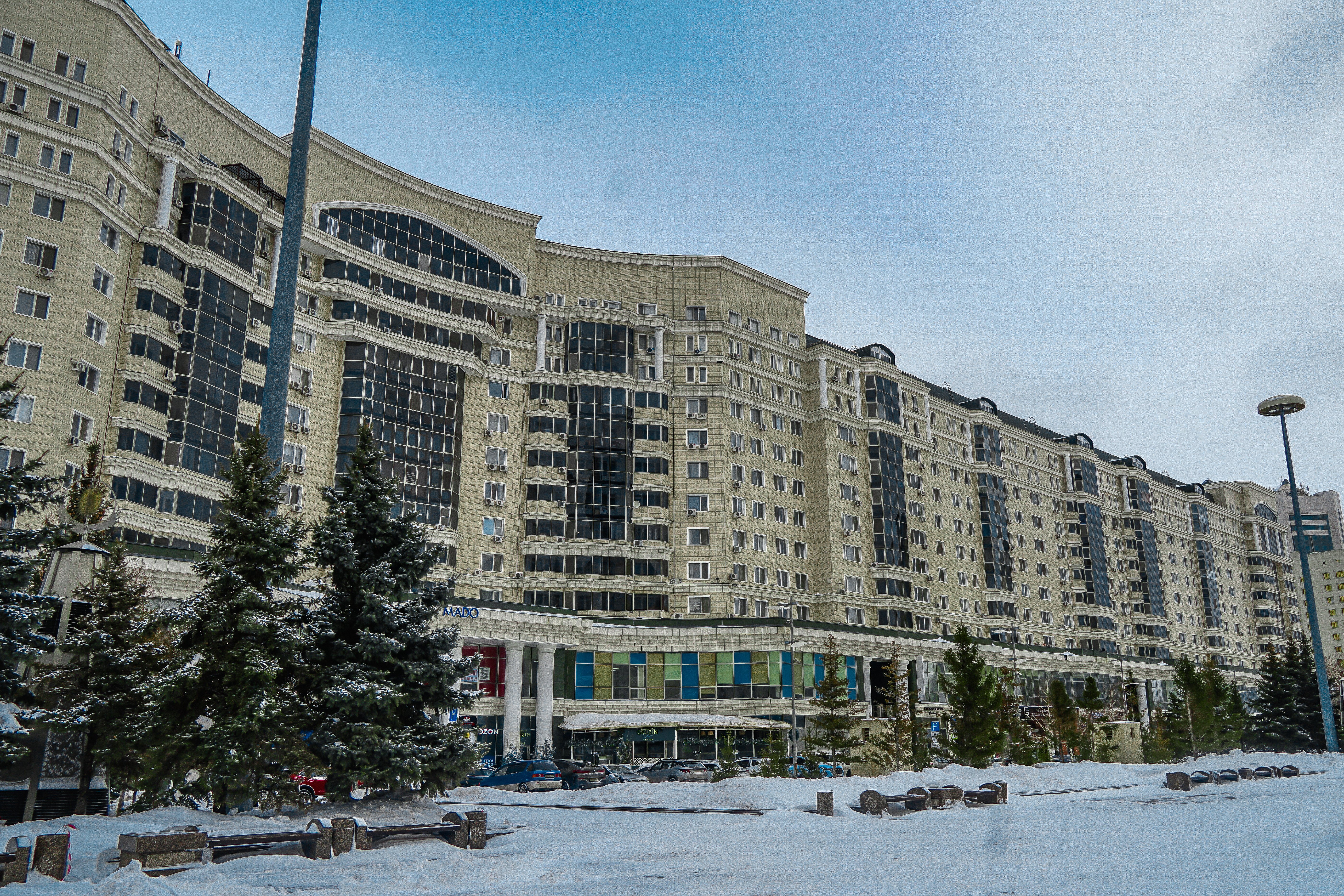 Пожар произошел в ЖК «Нурсая» на левобережье Астаны