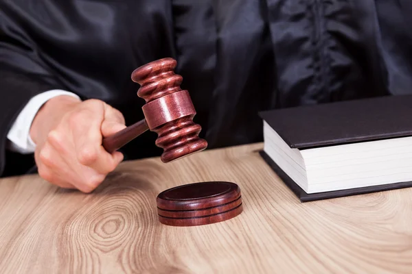 Спортсмен из СКО получил шесть лет тюрьмы за посты в соцсетях