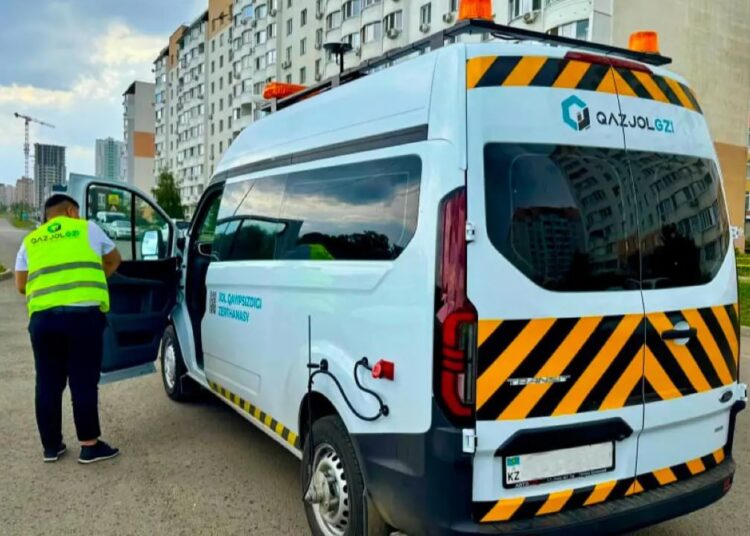 В Казахстане начнут оценивать качество дорог с помощью передвижной лаборатории