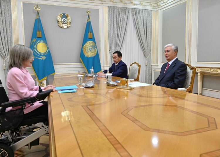 Токаев обсудил с омбудсменом по Астане защиту прав человека