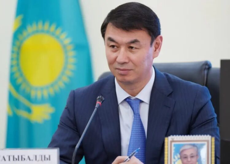 Аким Алматы потребовал лишать лицензий недобросовестных подрядчиков