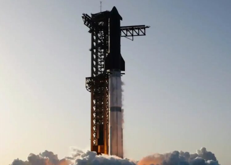 Starship Илона Маска успешно вышел на орбиту, но завершил полёт в Индийском океане