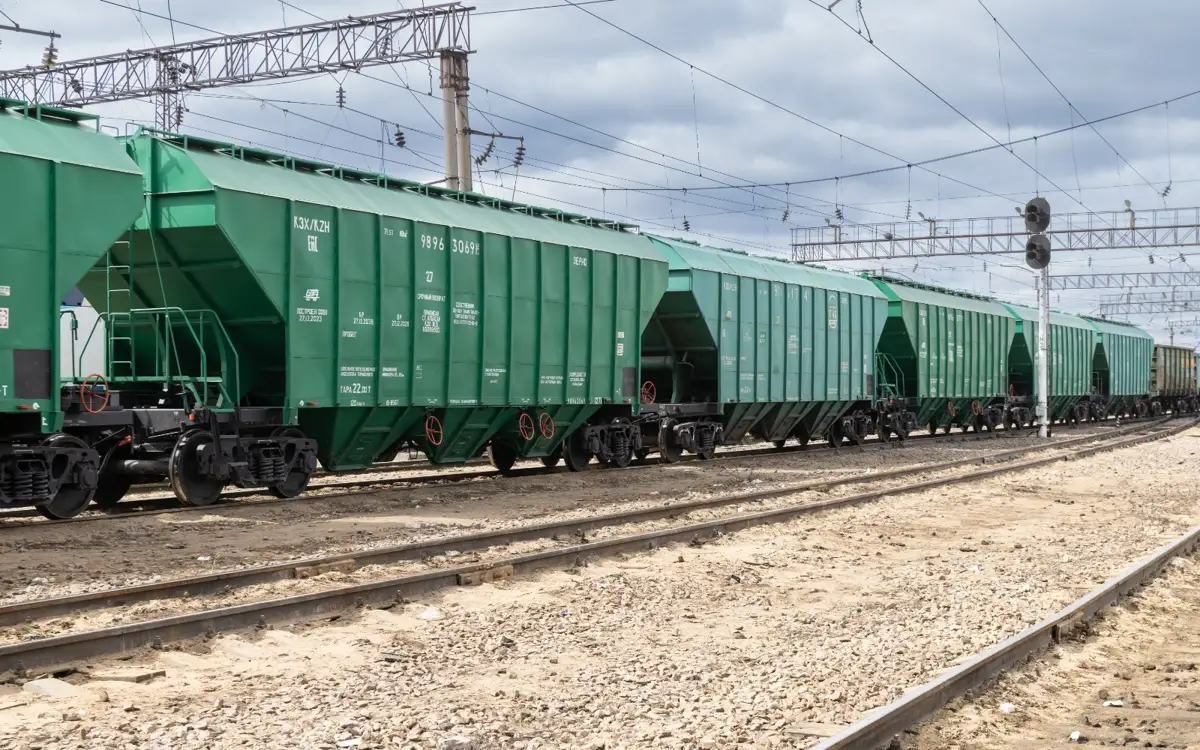 «КТЖ-Грузовые перевозки» оштрафовали на 1,42 млрд тенге за злоупотребление монополией