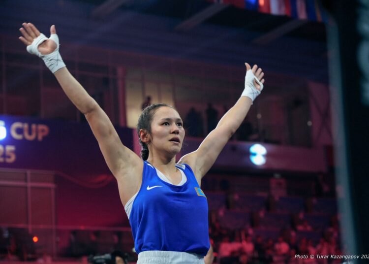 Золотой успех казахстанских девушек-боксёров на чемпионате мира