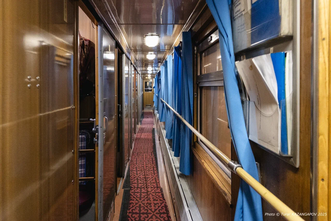 Многие казахстанцы недовольны состоянием вагонов – Токаев