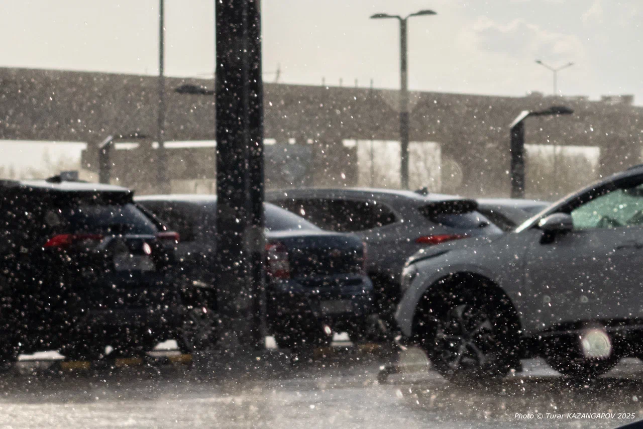 В Казахстане прогнозируют дожди, град и заморозки на фоне активности южного циклона