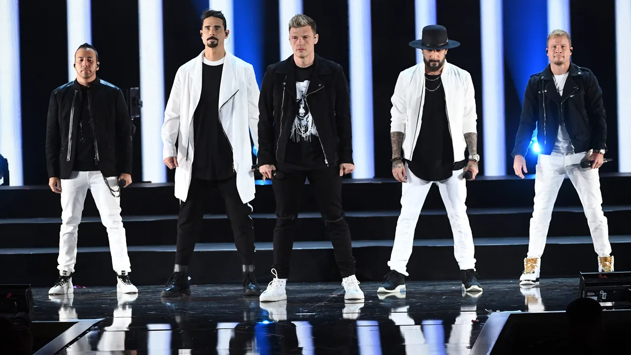 В Астане запустят шаттлы для зрителей концерта Backstreet Boys