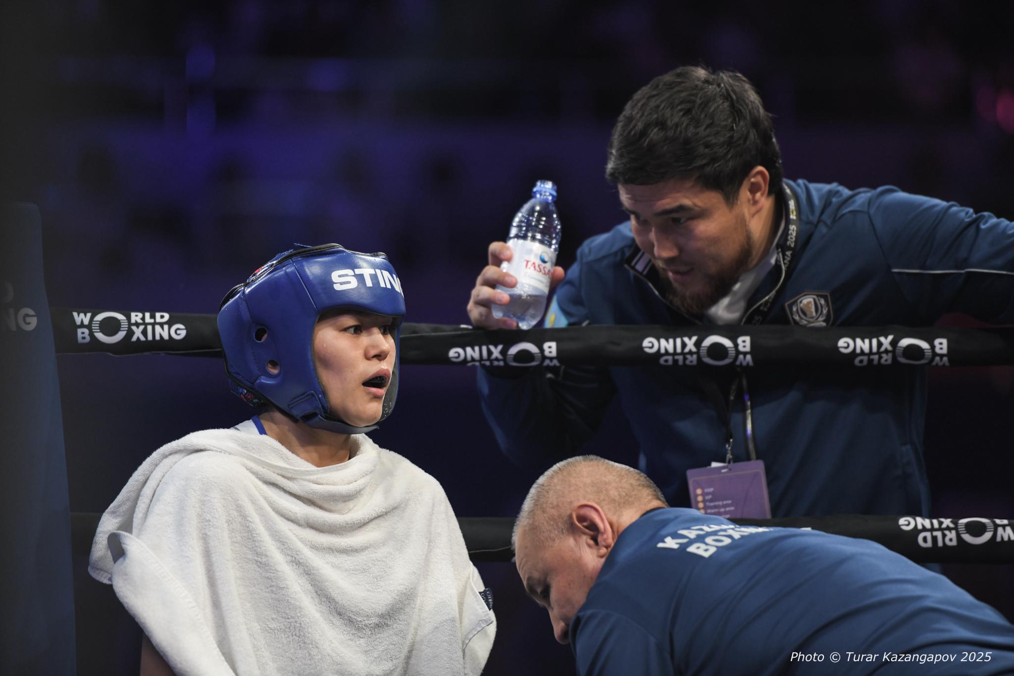 Алуа Балкибекова вышла в финал чемпионата мира по боксу в Ливерпуле