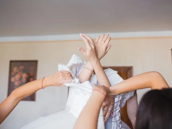 Принуждение к браку стало уголовным преступлением в Казахстане