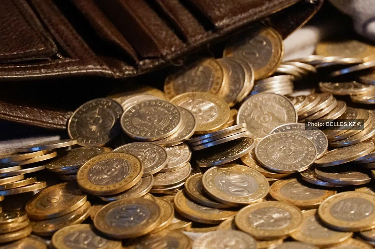 Жакупова объяснила, что будет с изъятием пенсионных излишков