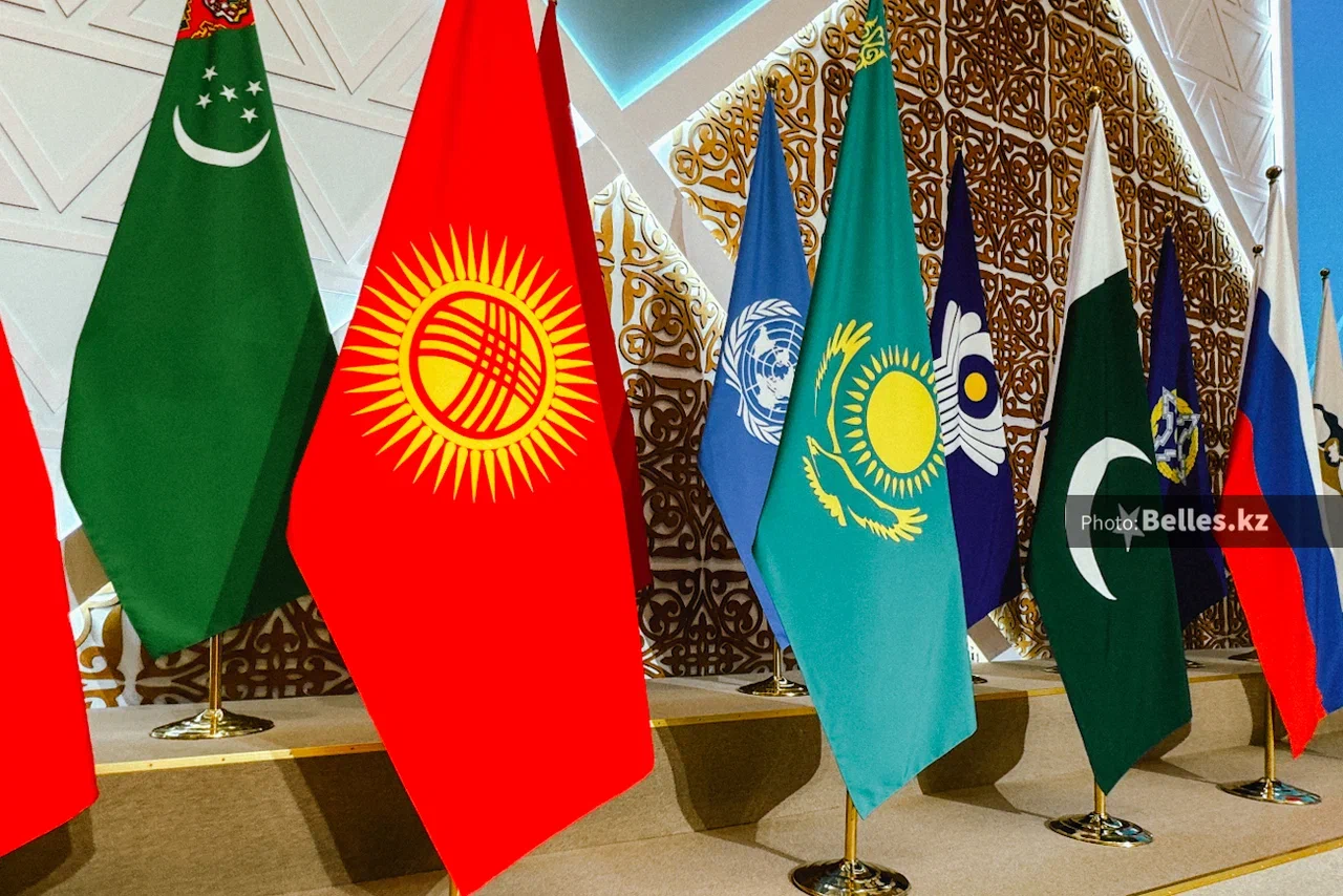 Казахстан показал самый низкий рост реальной зарплаты в СНГ