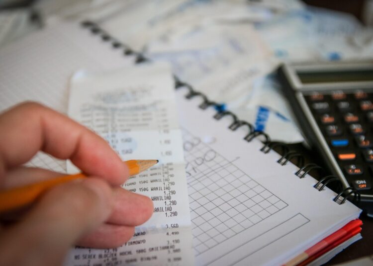 КГД разъяснил порядок перехода бизнеса на новый налоговый режим с 2026 года