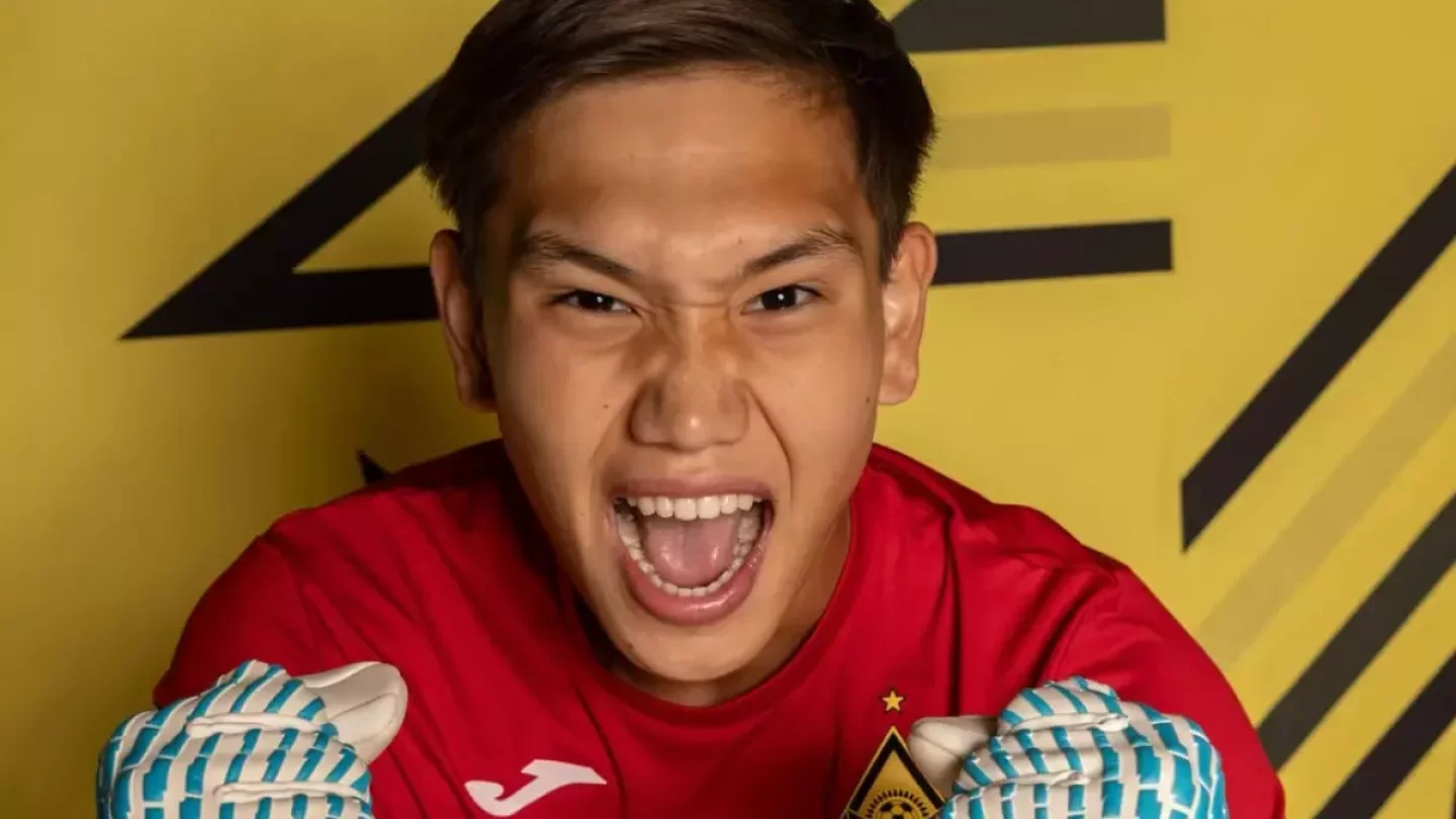 18-летний вратарь «Кайрата» вошёл в топ-5 сейвов Лиги чемпионов