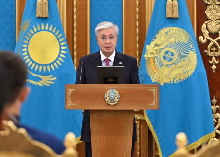 Токаев взволнован критической ситуацией в Украине и Газе