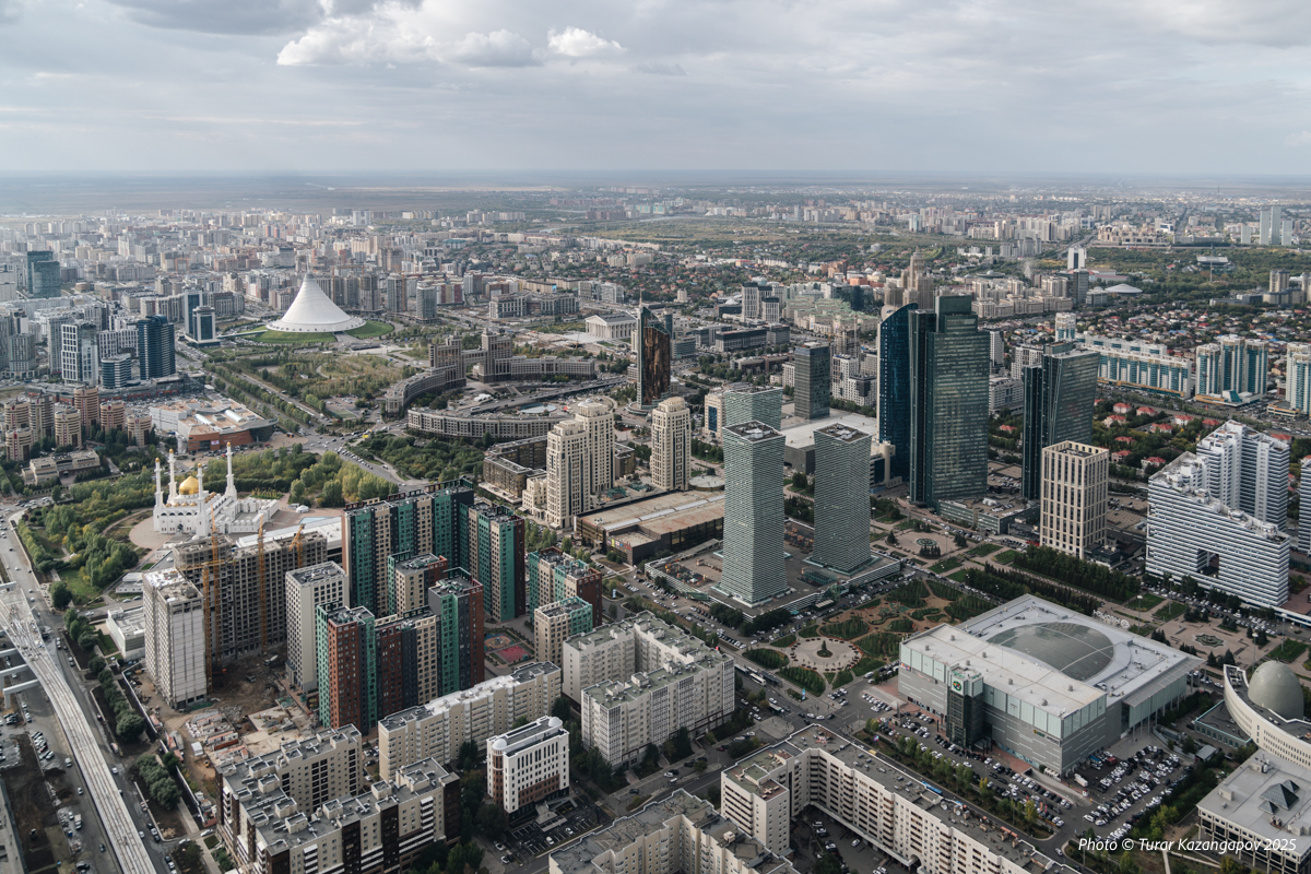 Астана с крыши «Абу-Даби Плаза». Что отсюда видно и чей дом можно разглядеть