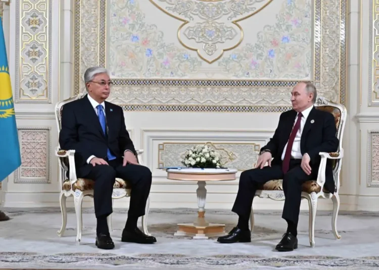 Токаев и Путин обсудили предстоящий визит казахстанского лидера в Россию