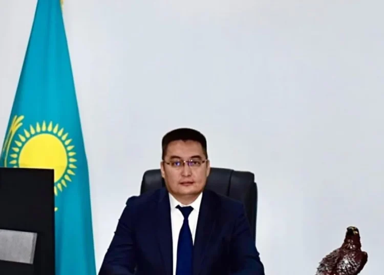 Акима Хромтау арестовали по подозрению во взяточничестве