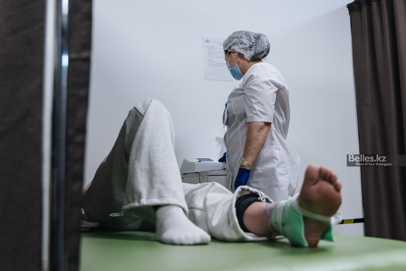 Более тысячи медиков в Мангистауской области остались без зарплаты