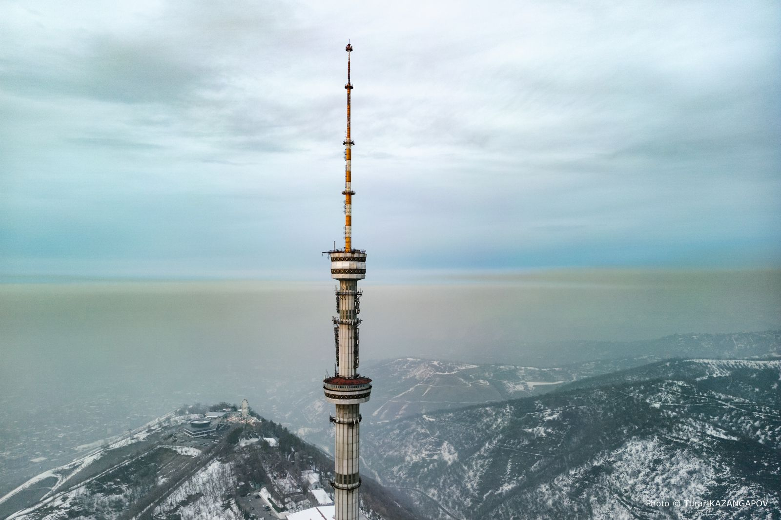 Токаев потребовал улучшить экологию Алматы