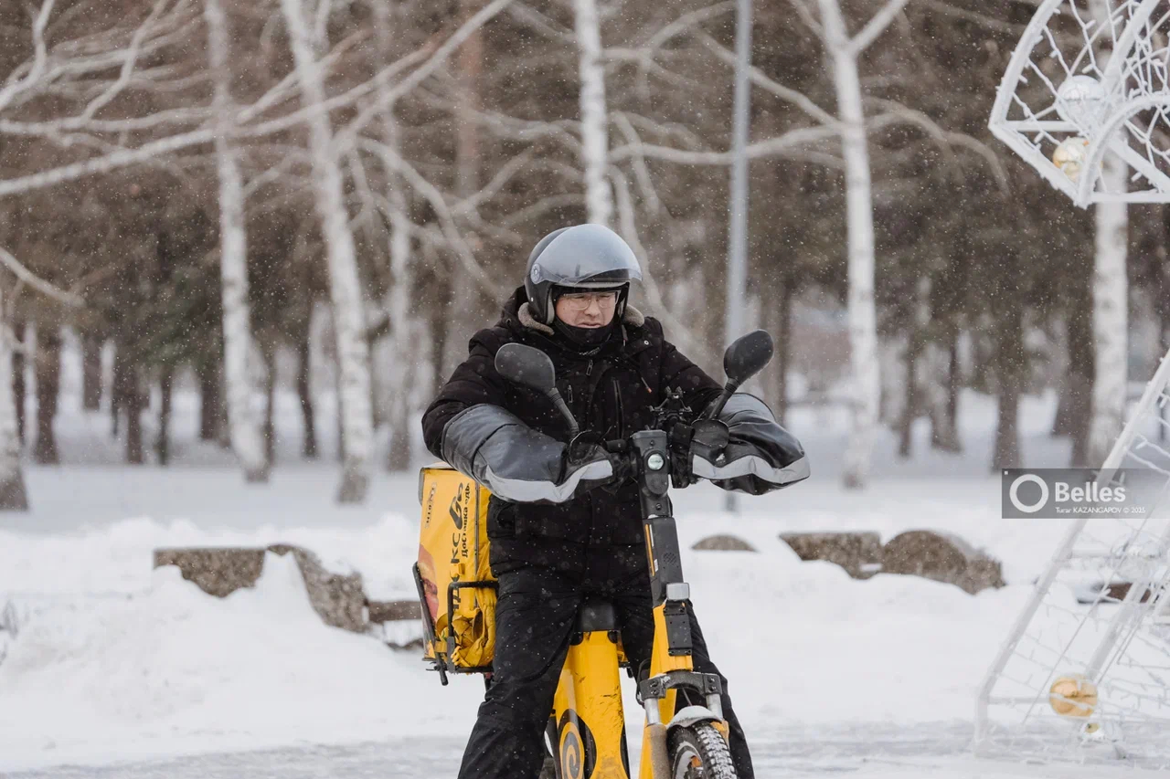 Штормовые предупреждения объявлены в 15 регионах Казахстана