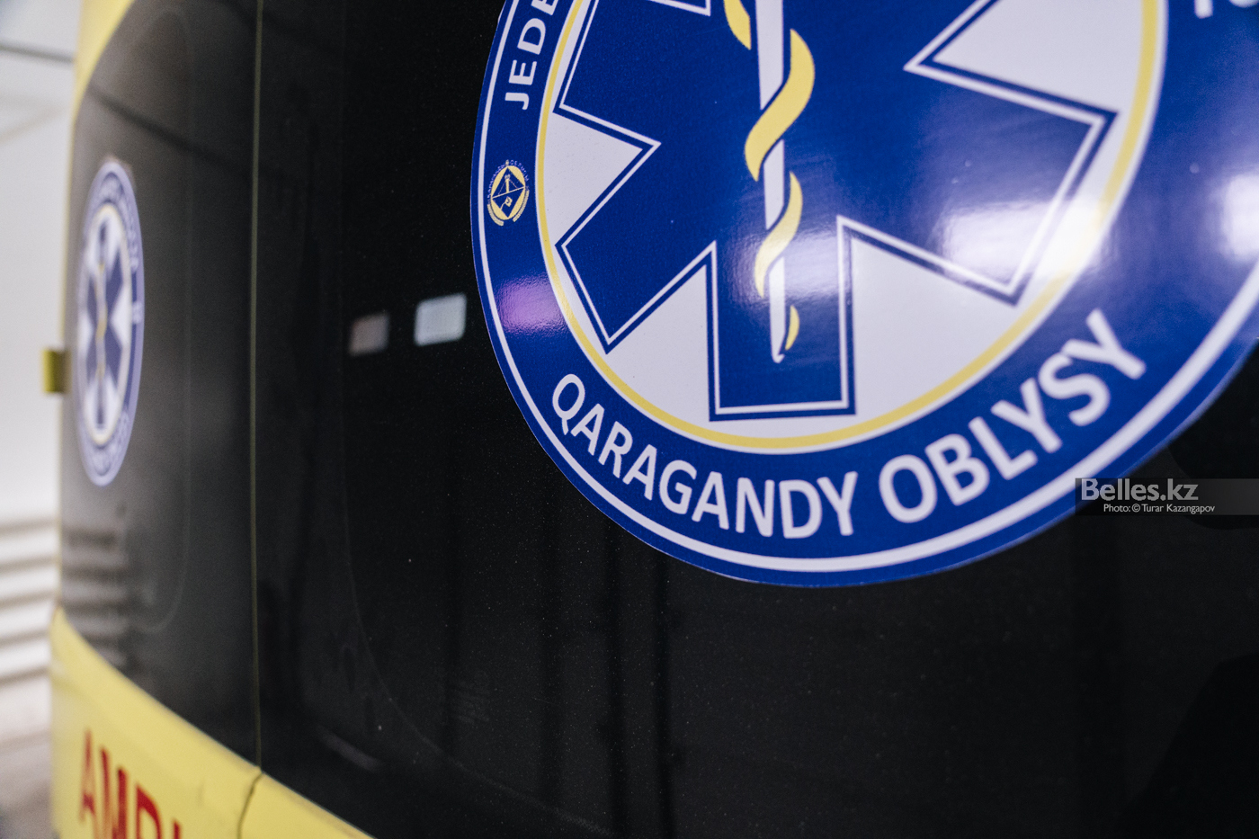 Крупный пожар после взрыва в кафе Карагандинской области унёс жизни двух человек