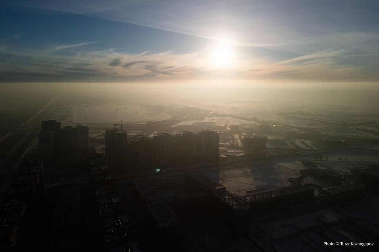 Загрязнение воздуха в Алматы приравняли к вреду от курения