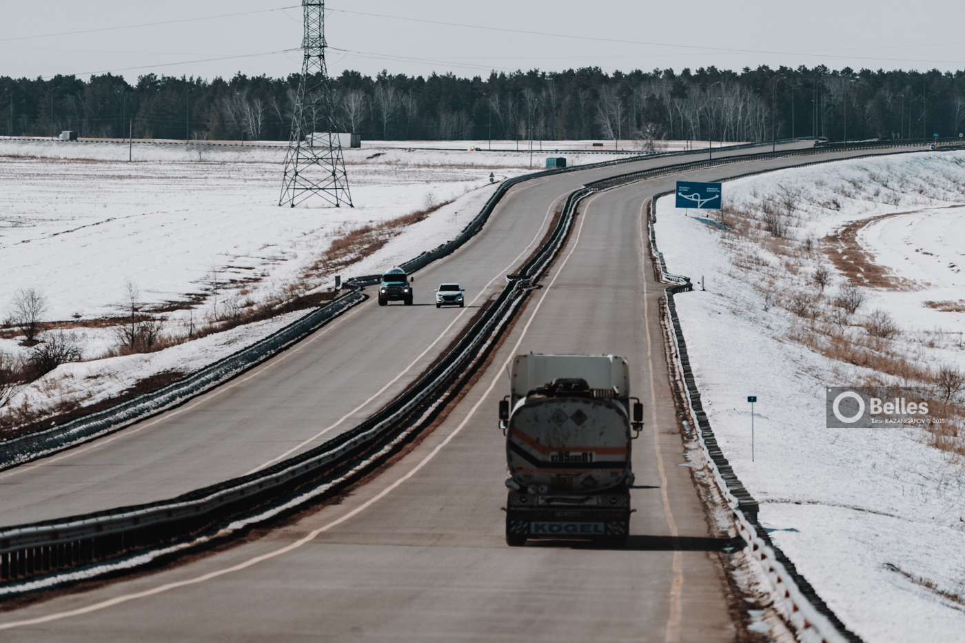 Автобус с 50 пассажирами вылетел в кювет под Шахтинском