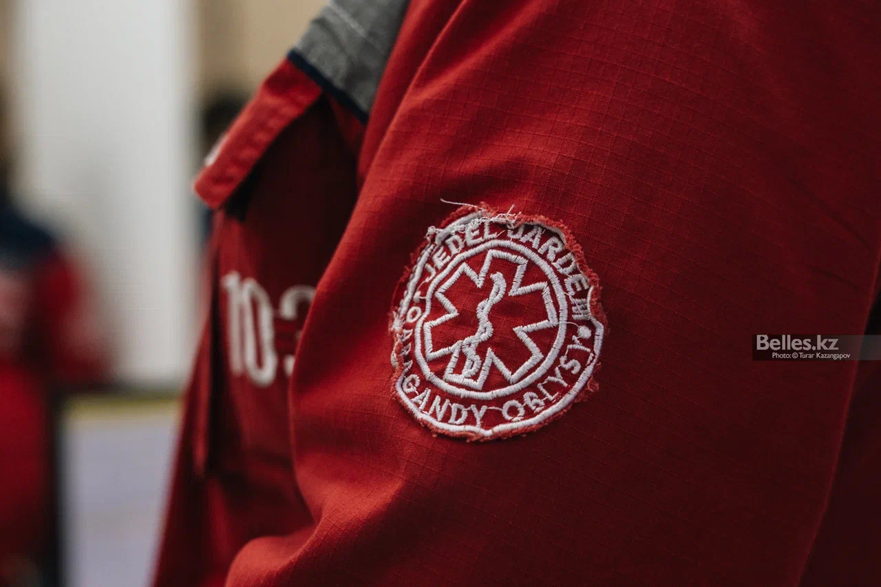 В частной школе Алматы произошёл тревожный инцидент, ученица находится в больнице