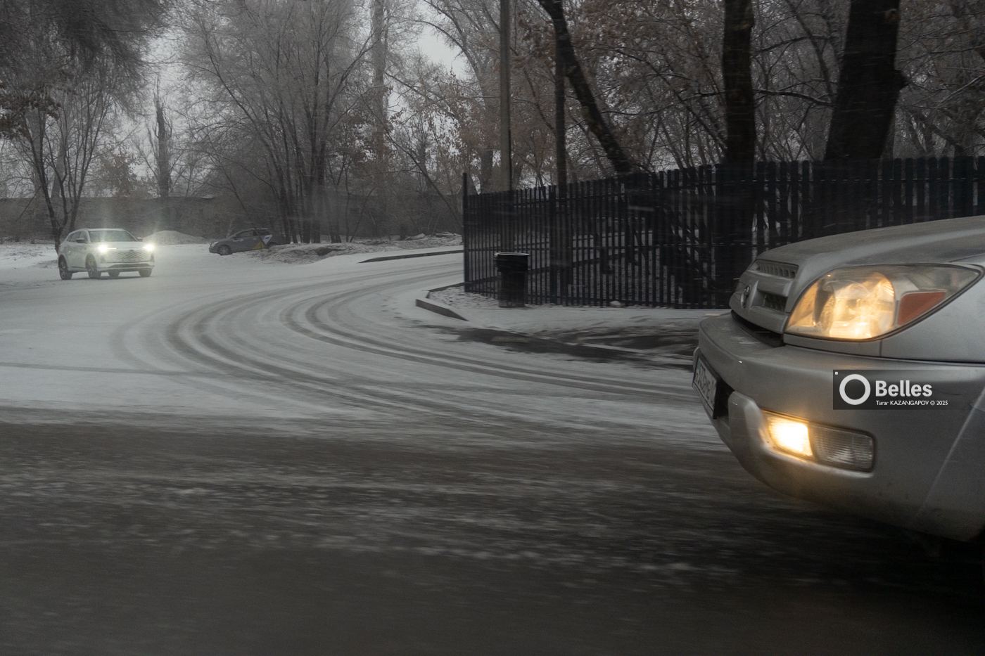 Какие дороги закрыли в Казахстане до утра 18 января