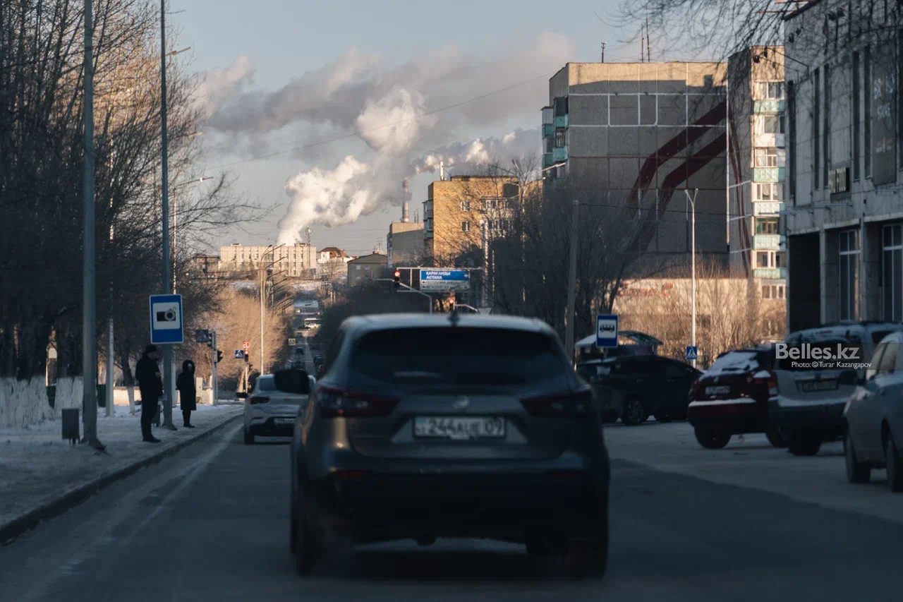 Трубы не выдержали морозов десятки домов остались без тепла в Карагандинской области