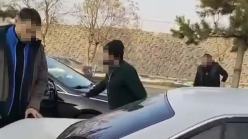 ДТП в Шымкенте закончилось убийством — в сеть утекли кадры с места драки