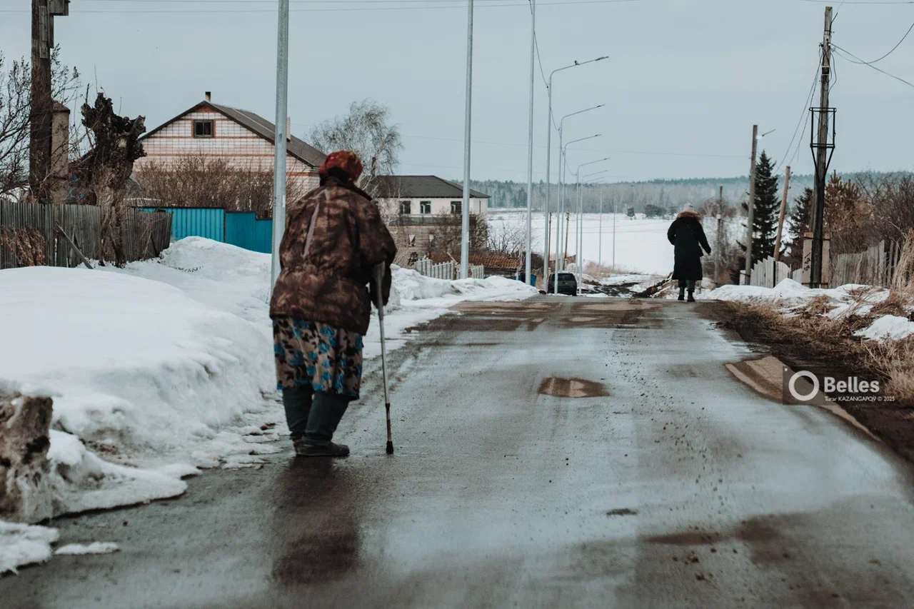 Пожилых женщин в Акмолинской области вынудили купить массажные накидки на 3 млн тенге
