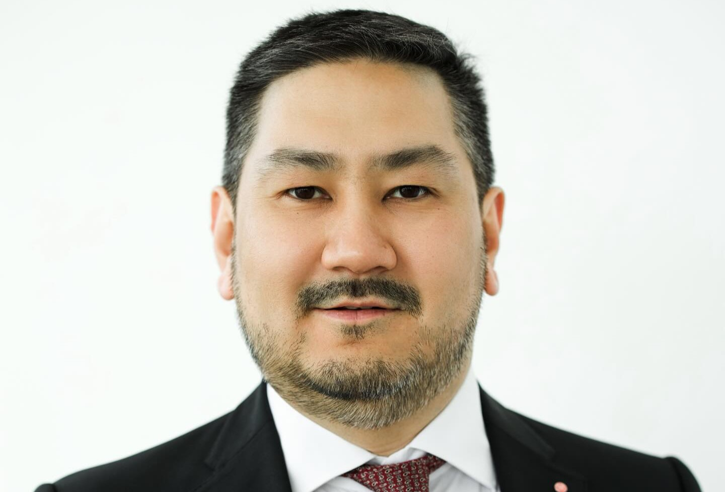 Главу OrdaMed объявили в розыск по делу о хищении 4,5 млрд тенге