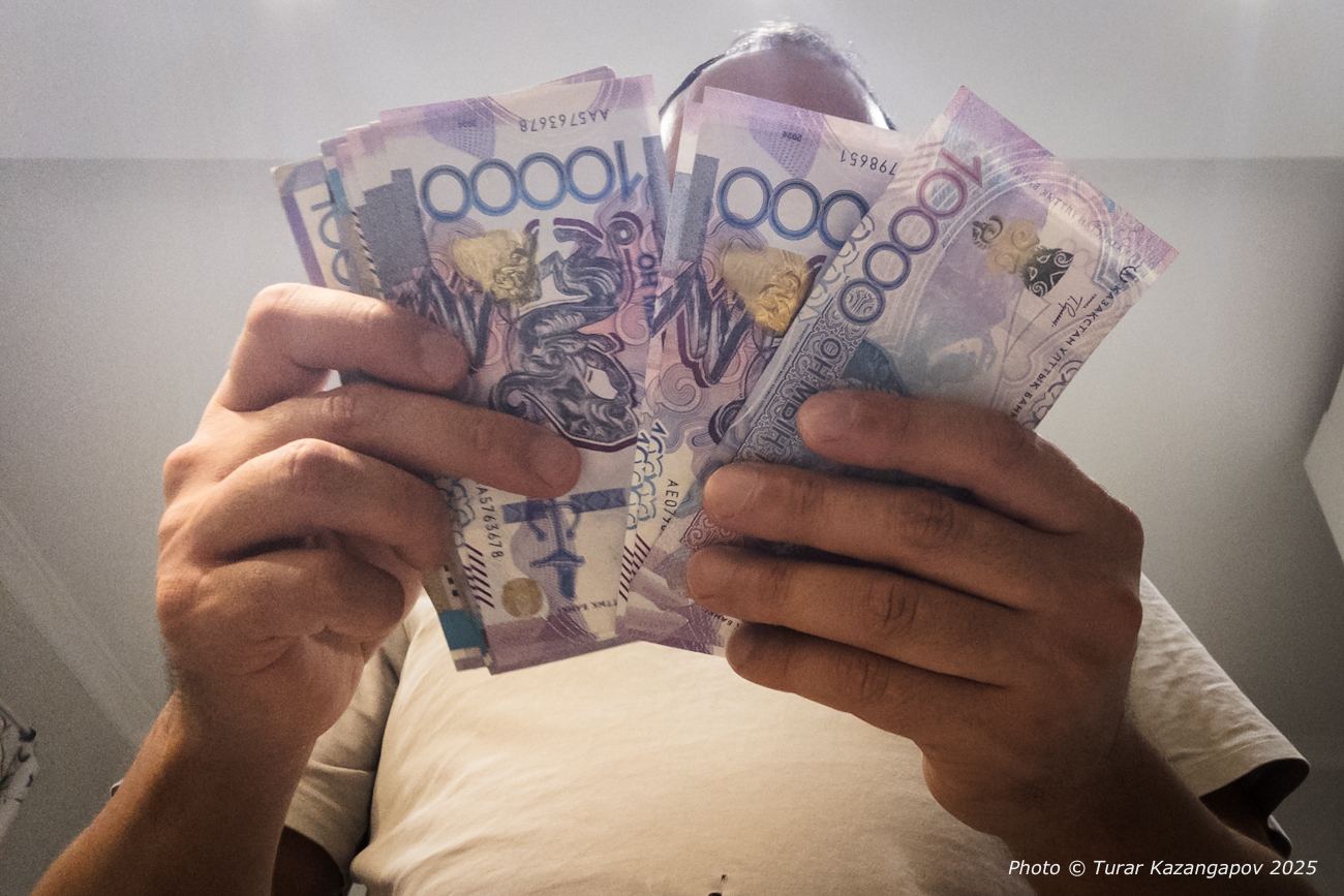 Главбух ветстанции в ЗКО получил семь лет за хищение более 106 млн тенге