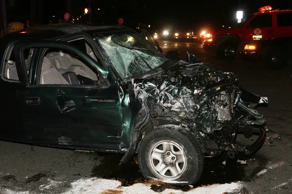 Водитель скончался за рулем и устроил массовое ДТП в Алматы