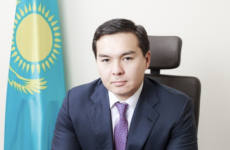 Нурали Алиев провел бизнес-поход в горах Алматы и рассказал о духовной философии