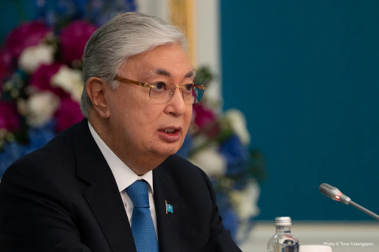 Токаев поздравил казахстанцев с началом месяца Рамазан